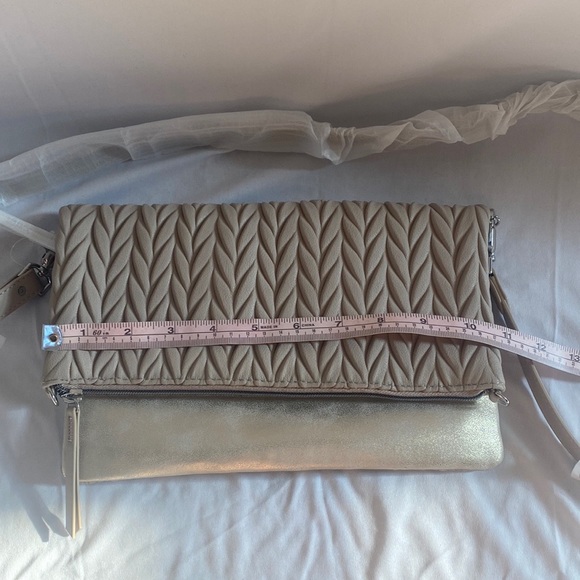 Stella & Dot Waverly crossbody hand bag. - Picture 5 of 6